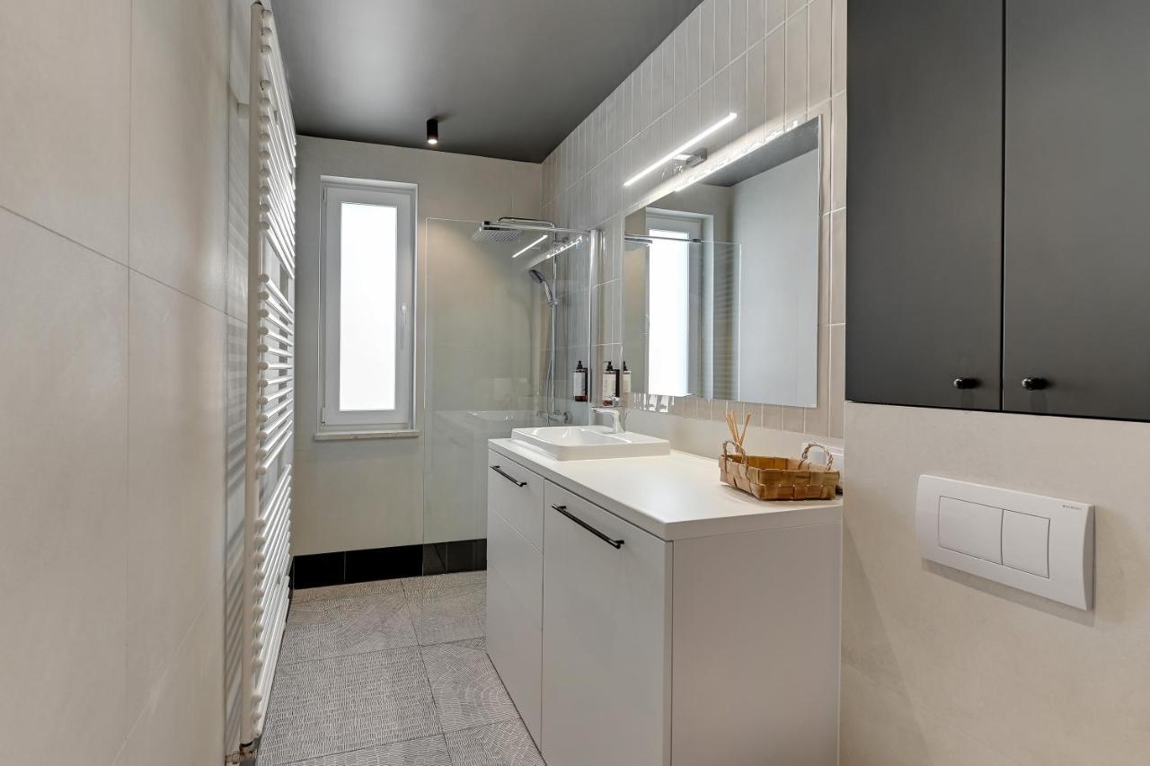 Luxury Aura 40 - 2 By Grand Apartments Gdansk Exterior photo
