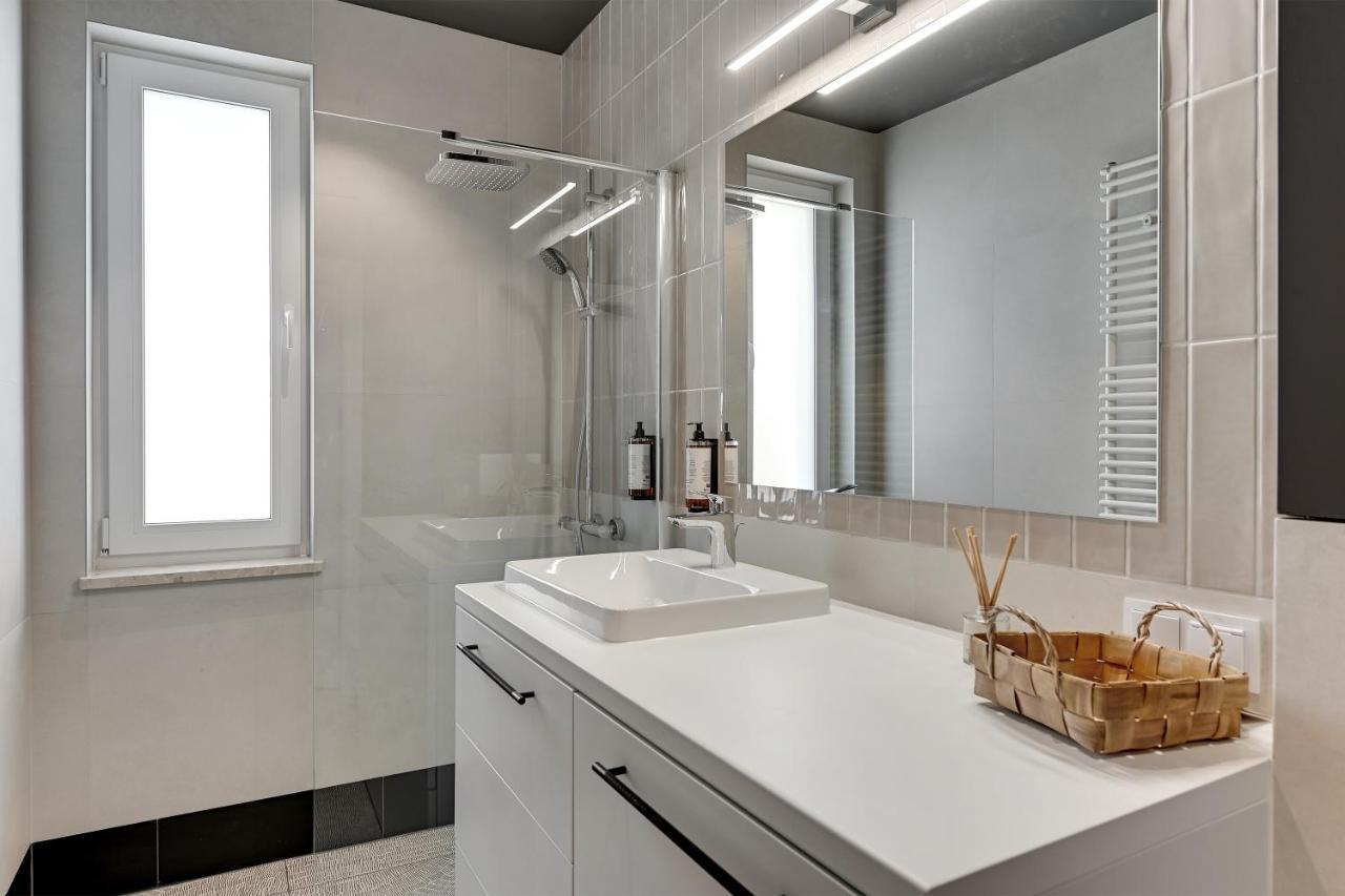 Luxury Aura 40 - 2 By Grand Apartments Gdansk Exterior photo