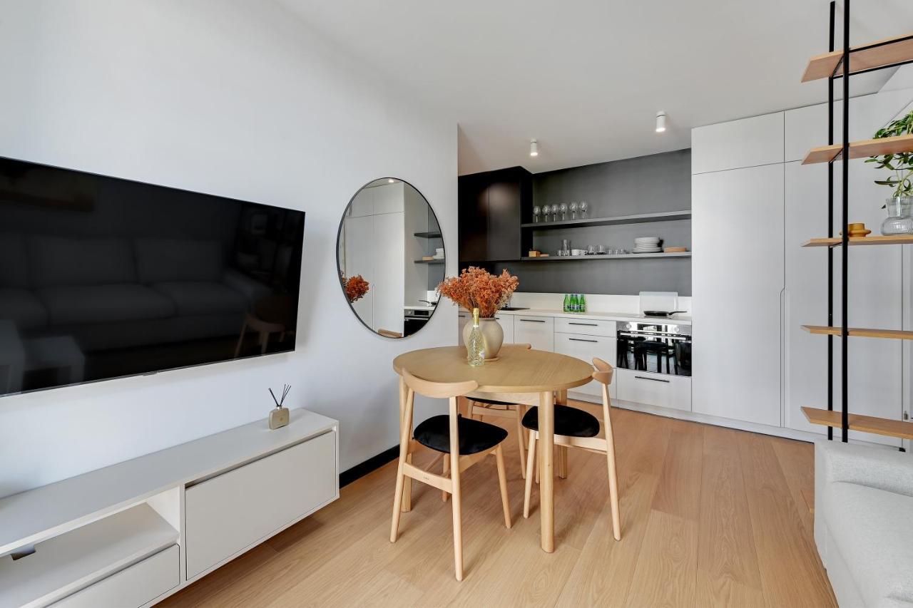 Luxury Aura 40 - 2 By Grand Apartments Gdansk Exterior photo